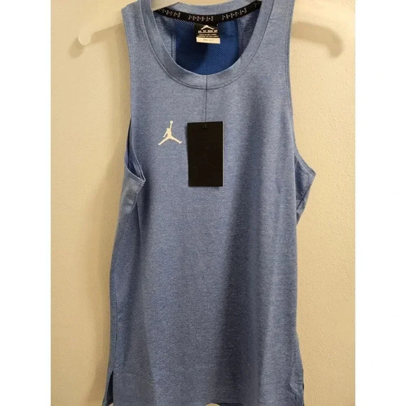 NIKE JORDAN TRAINING SHIRT MENS SIZE XS - Picture 1 of 7